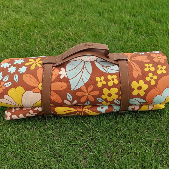 Picnic Rug ~ Hippie Shake (Includes Carry Handle)